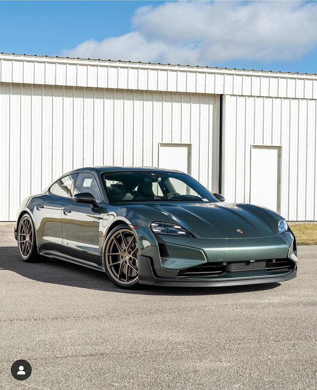 Porsche Taycan 🎨 PTS: PAINT TO SAMPLE Taycan Club & Photos Thread Screenshot_20250112_192327_Instagram