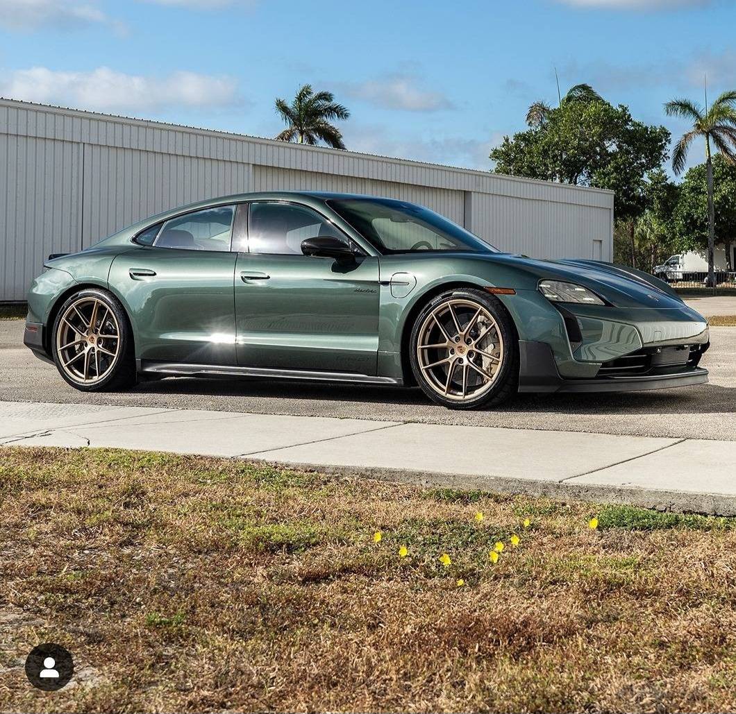 Porsche Taycan 🎨 PTS: PAINT TO SAMPLE Taycan Club & Photos Thread Screenshot_20250112_192347_Instagram