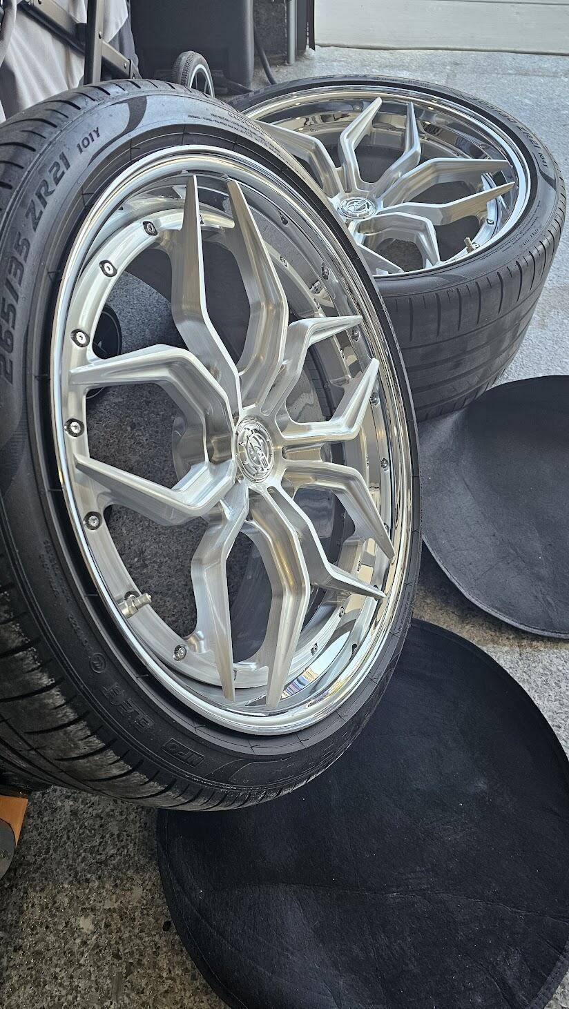 Porsche Taycan AL13 Wheels + Tires 1736814664185-kf