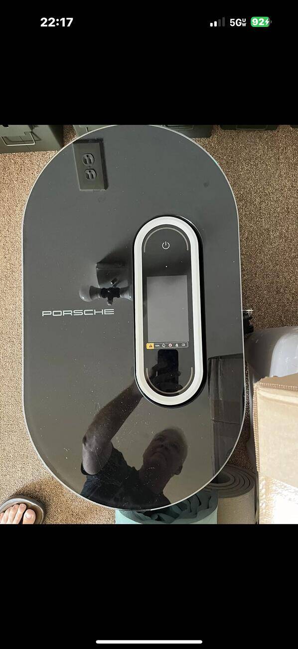 Porsche Taycan WTB: Charging Dock for PMCC (7PP.915.706) IMG_0027