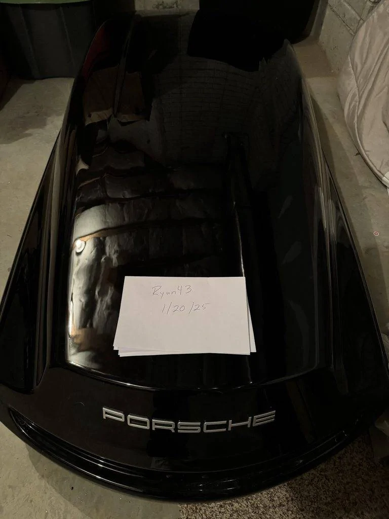 Porsche Taycan FS: 21" Spyder wheels, rack, box 8t0yxpLh