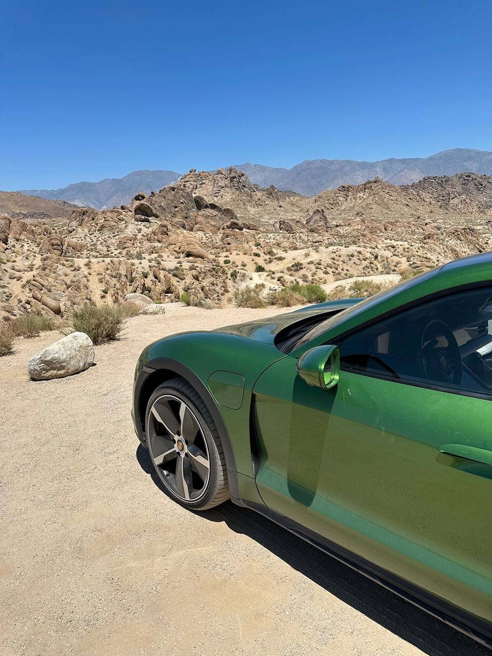 Porsche Taycan MAMBA GREEN Taycan Club IMG_0998