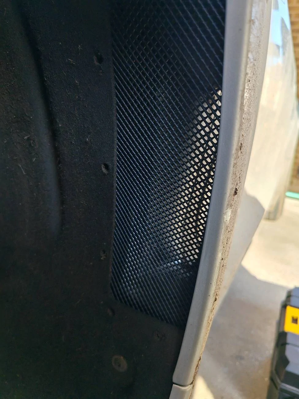 Porsche Taycan Looking for a part number, front arch liner vent 1000002403