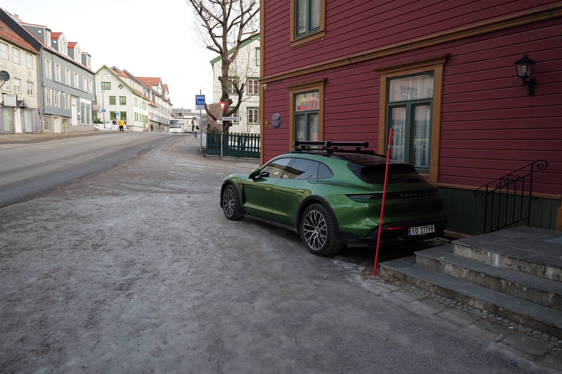 Porsche Taycan Taycan “Race” To Tromsø – Winter 2025 L1000024