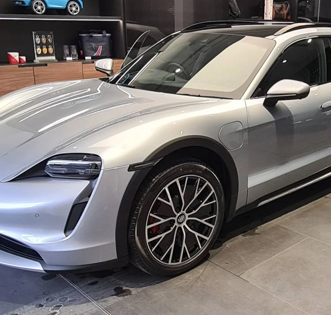 Porsche Taycan Non Porsche 20” wheels with same fitment as stock Screenshot_20250208_160256_Gallery