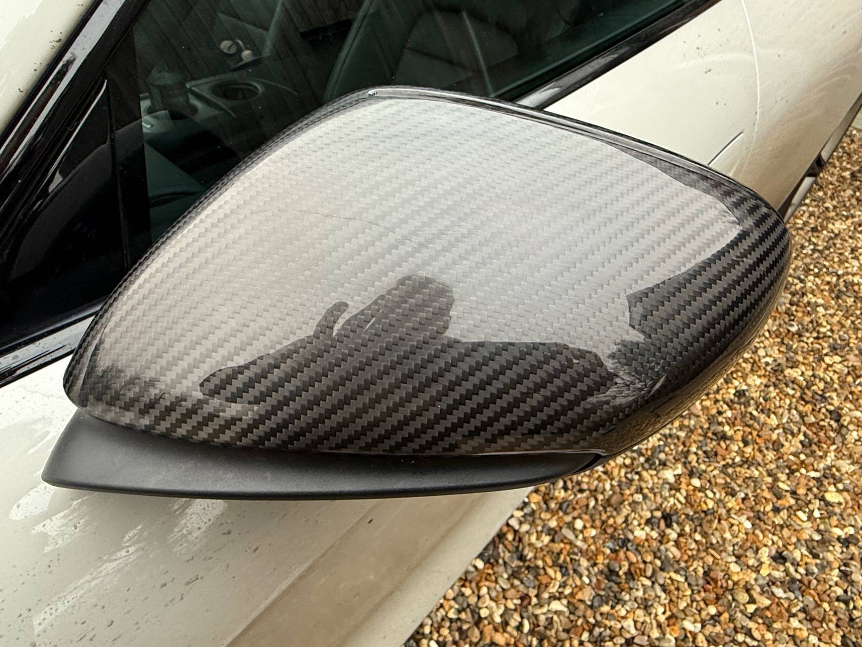 Porsche Taycan Fitting aftermarket carbon wing mirror caps? Any tips? IMG_4323