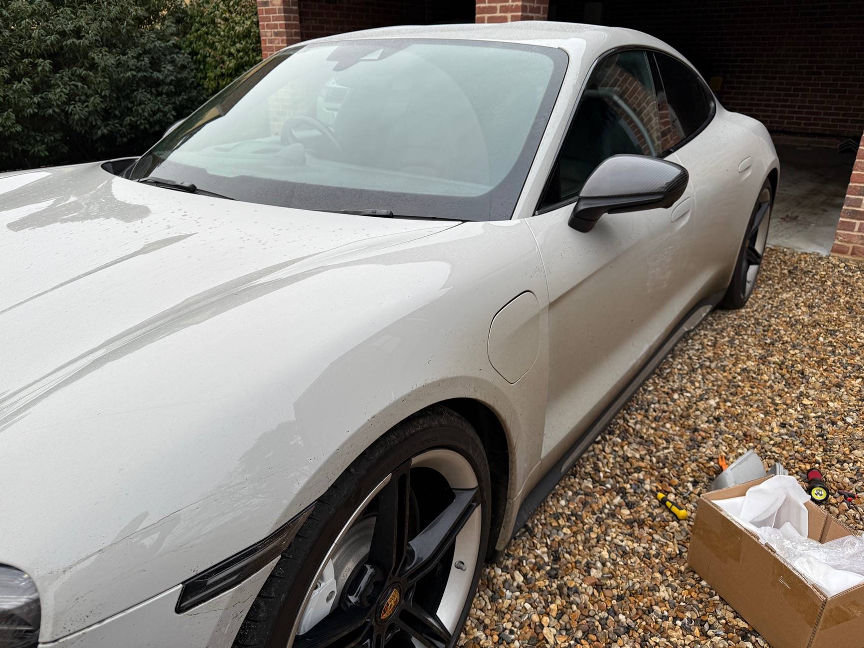 Porsche Taycan Fitting aftermarket carbon wing mirror caps? Any tips? IMG_4324