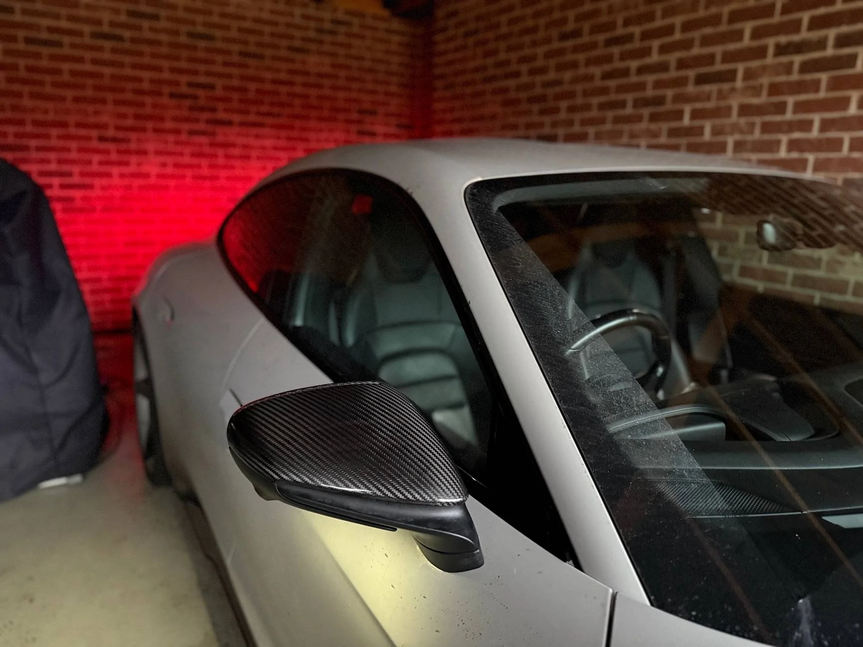 Porsche Taycan Fitting aftermarket carbon wing mirror caps? Any tips? IMG_4341