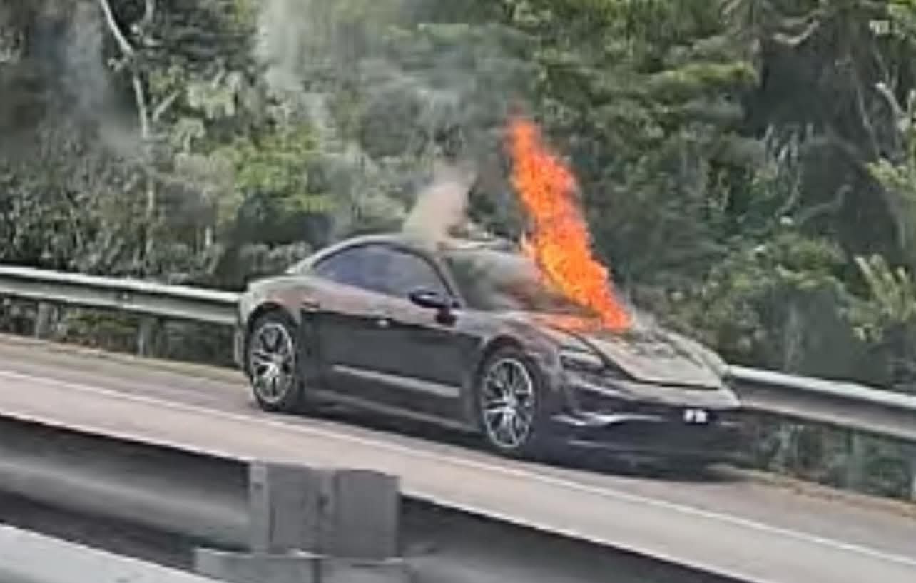 Porsche Taycan Taycan fire IMG-20250209-WA0003