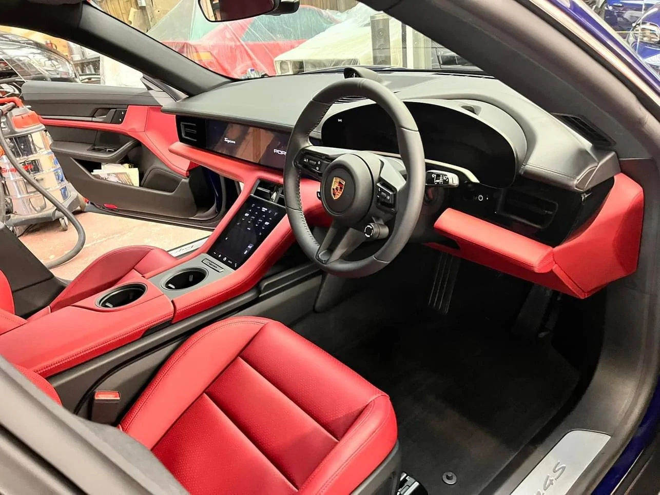 Porsche Taycan Favorite Color IMG_0058