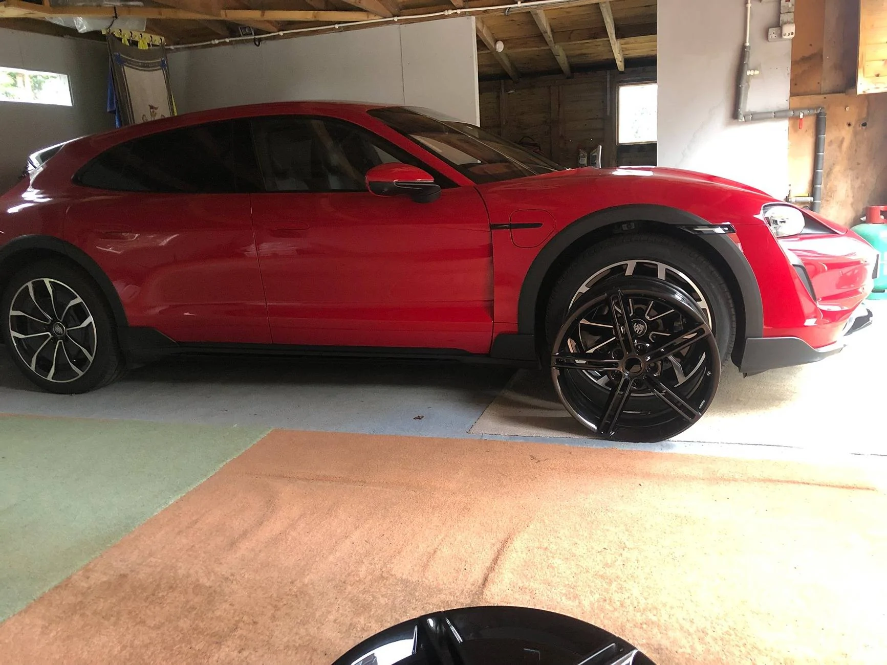Porsche Taycan Switching from 20” to 21” wheels - anyone done this? 2025-02-14 10.34.02