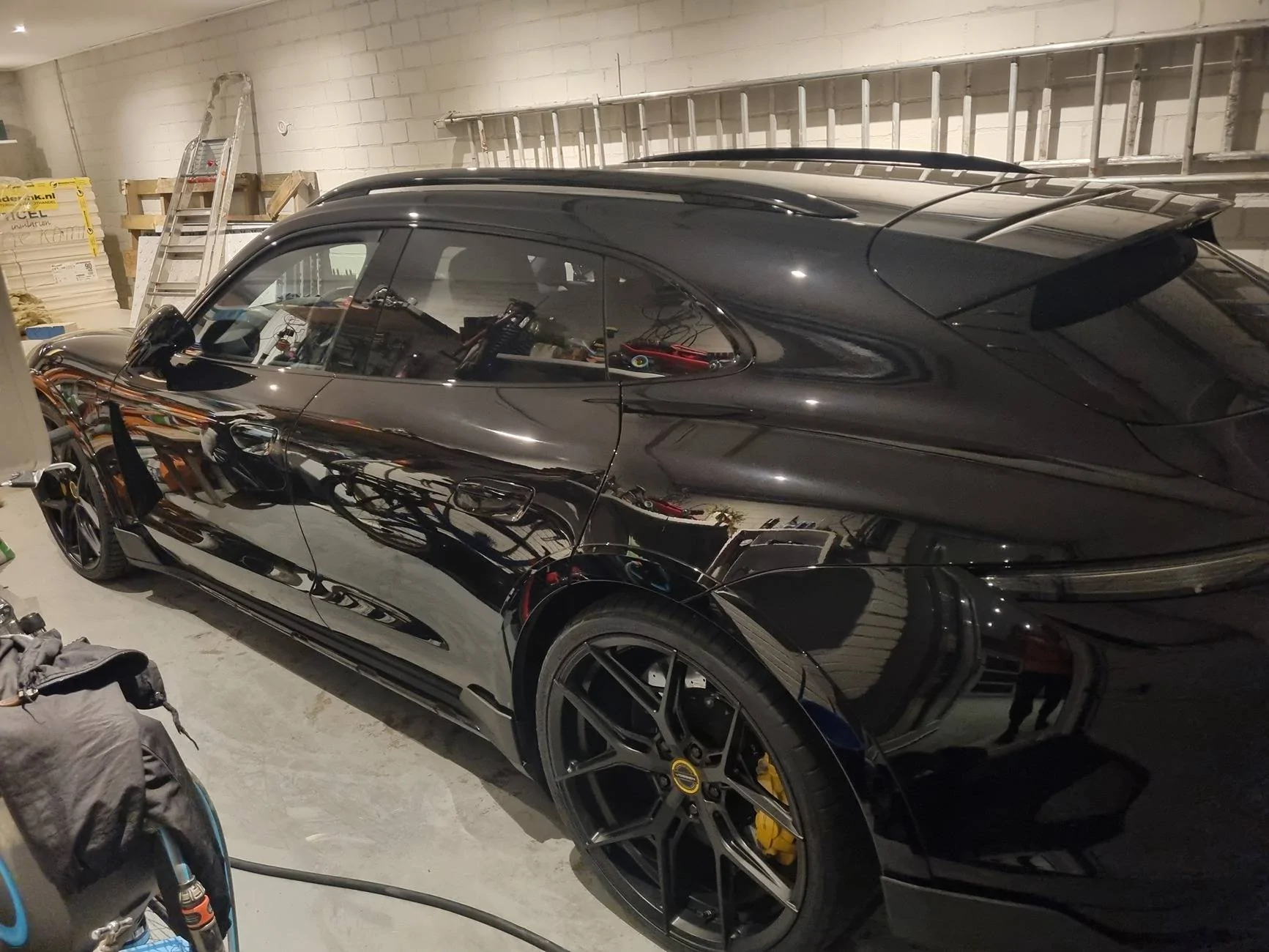 Porsche Taycan Switching from 20” to 21” wheels - anyone done this? 20250302_204151