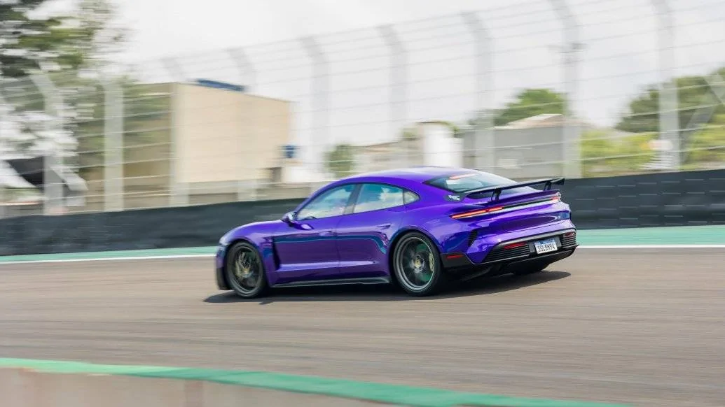 Porsche Taycan 2025 Taycan Turbo GT sets Interlagos track EV record, beating 911 Turbo S time thumbnail