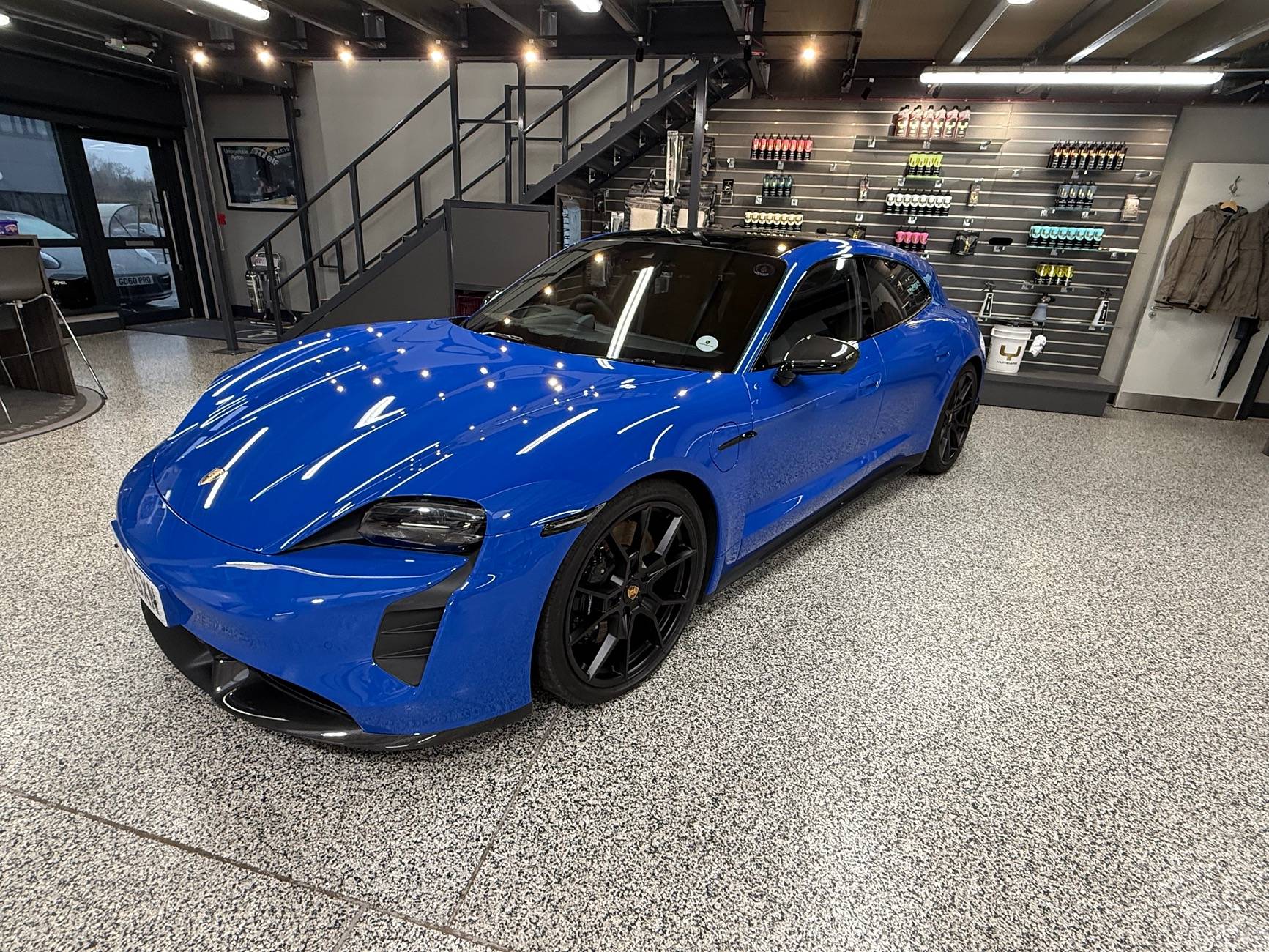 Porsche Taycan 🎨 PTS: PAINT TO SAMPLE Taycan Club & Photos Thread IMG_6556