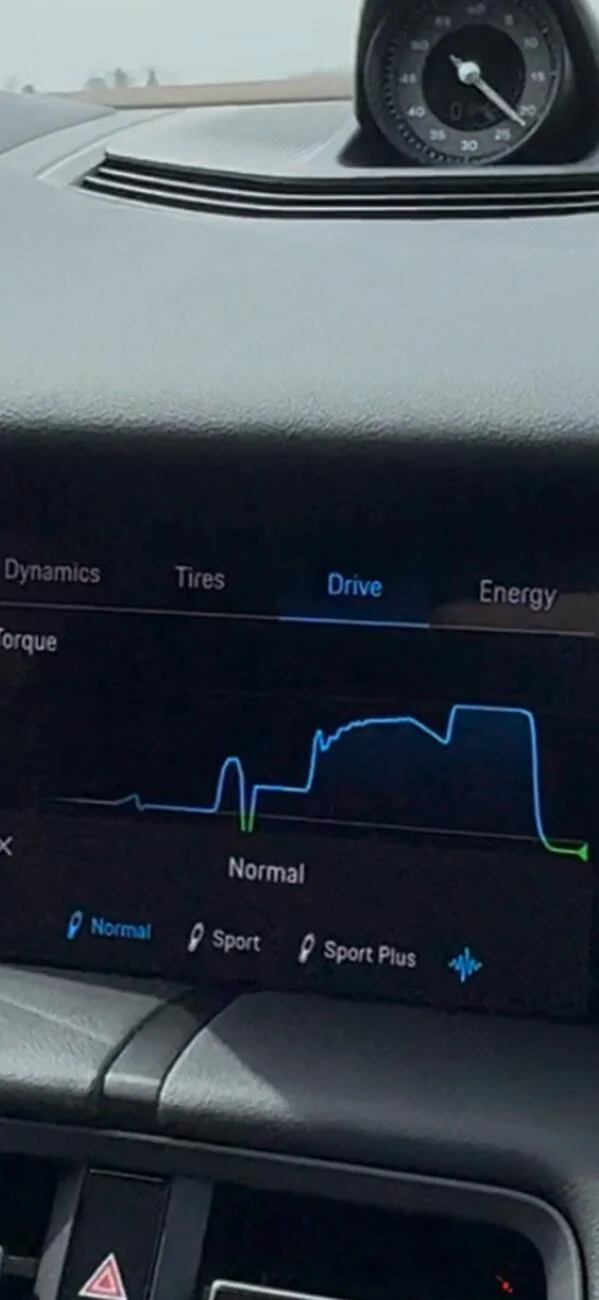 Porsche Taycan 2025 RWD vs 2022 RWD Impressions (Long and Nerdy) IMG_7570