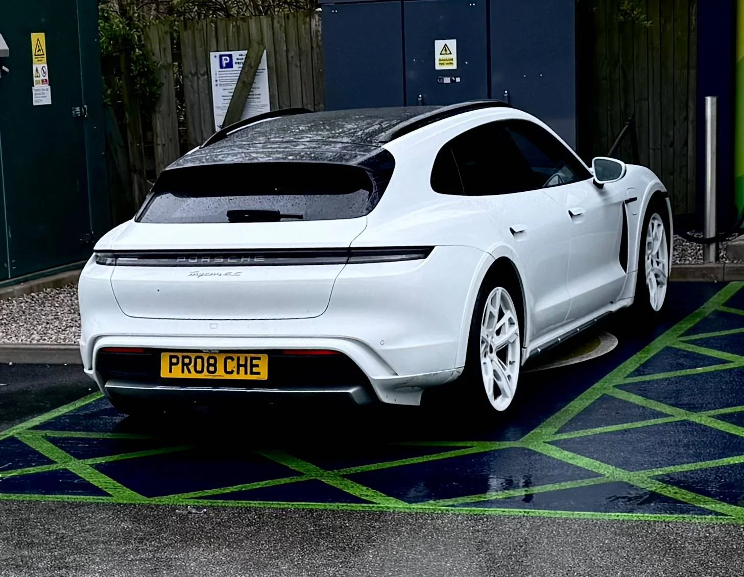 Porsche Taycan My new “Stormtrooper” IMG_3125