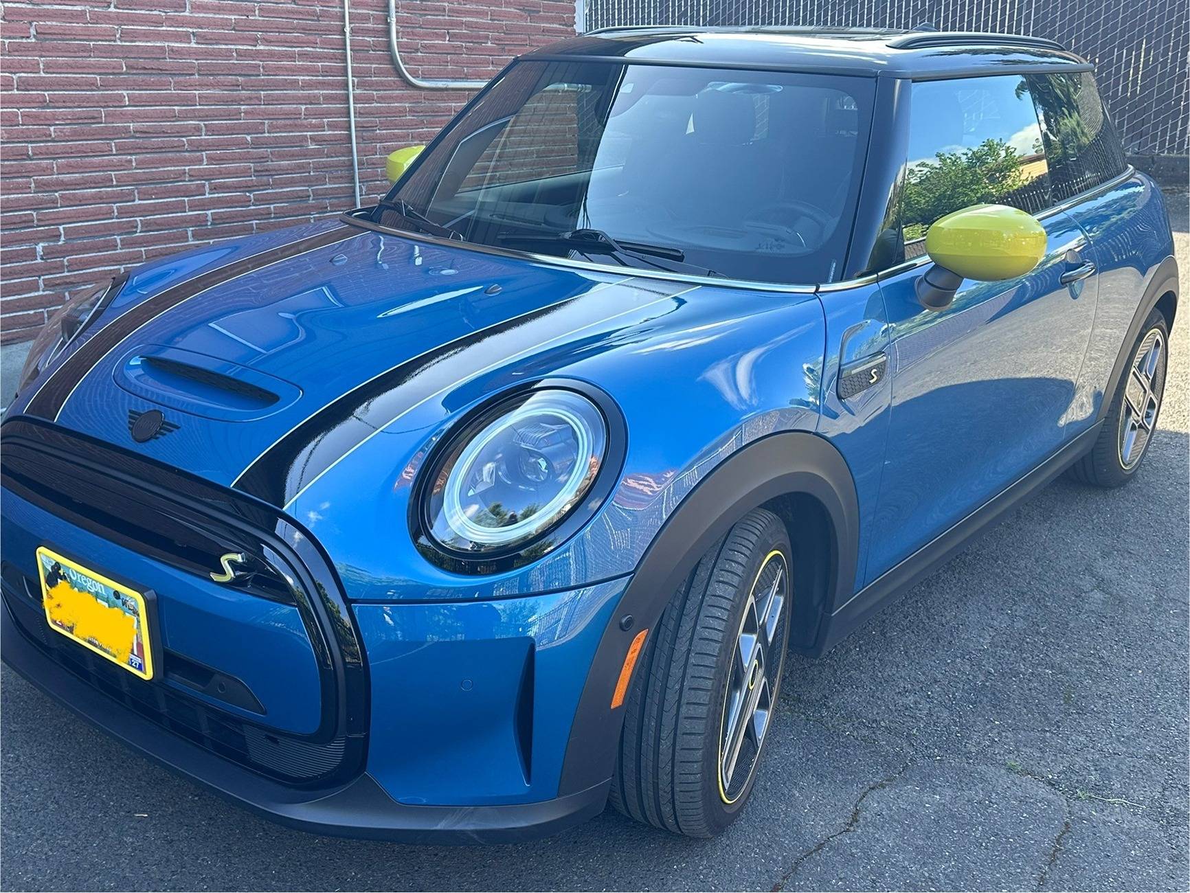Porsche Taycan Continental ExtremeContact™ DWS06 PLUS in OEM 21" sizes (J1.1) mini cooper