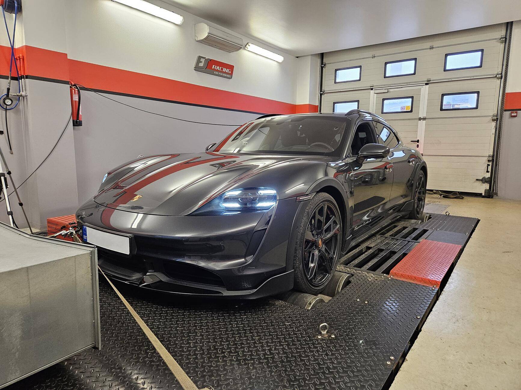 Porsche Taycan Part 2: The J1 Powertrain 1745422391876-ji