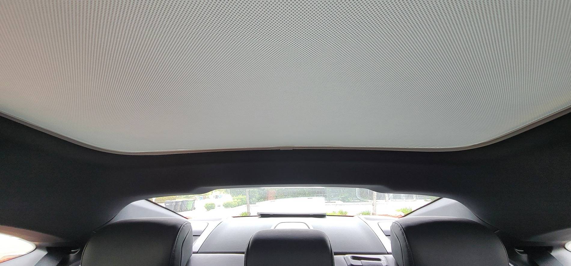 Porsche Taycan Panoramic Roof Removable Sunshade 20250506_093110