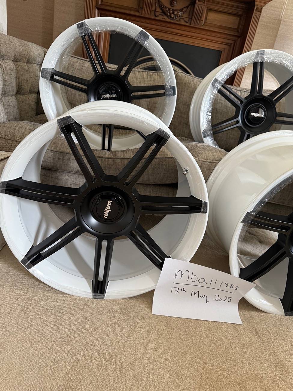 Porsche Taycan Taycan Rotiform Mission E Wheels : (SOLD) IMG_4641
