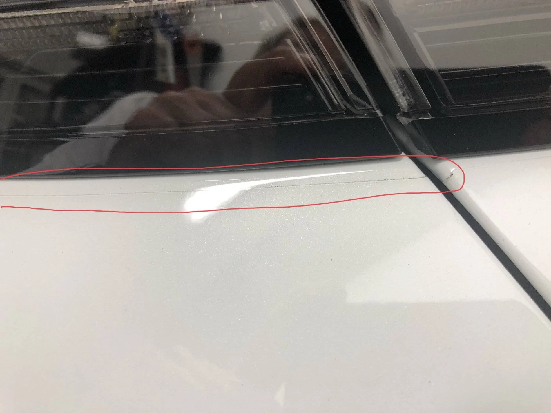 Porsche Taycan Does anyone else with full PPF have a seam like this? F71D479A-BE67-4136-A976-38FCA762BC4E