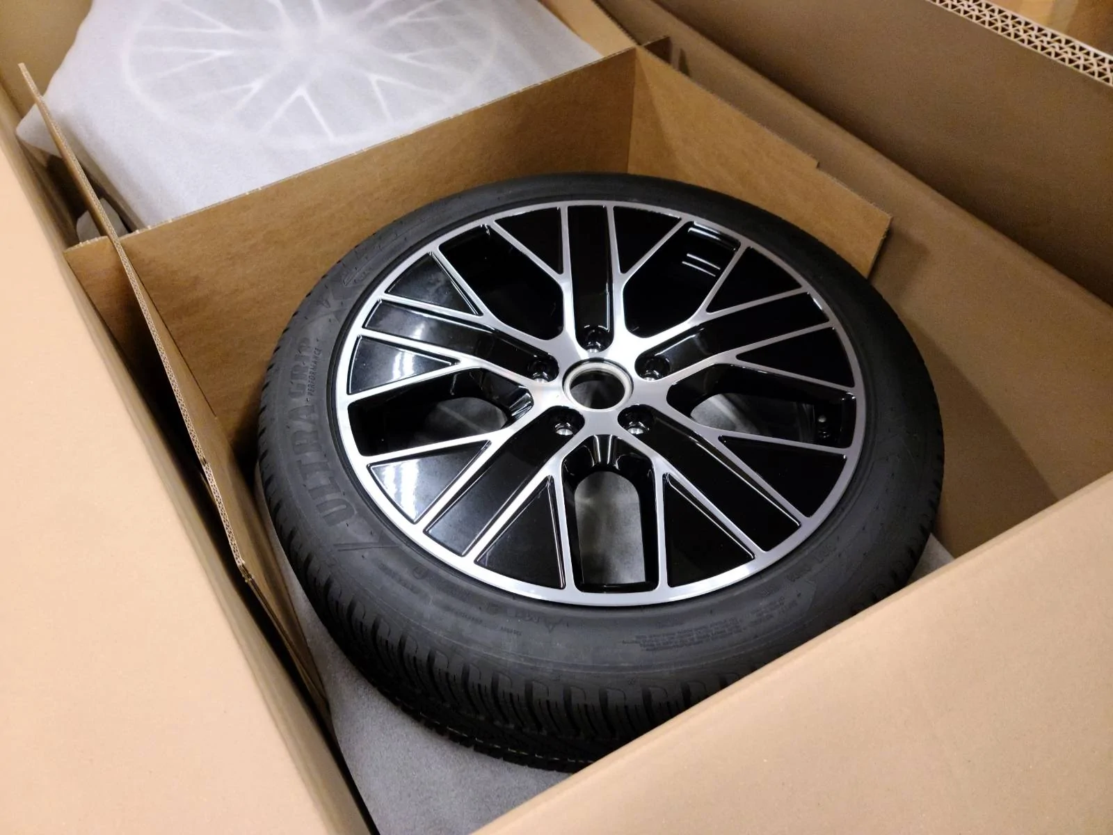 Porsche Taycan Ready for winter 1600791990342