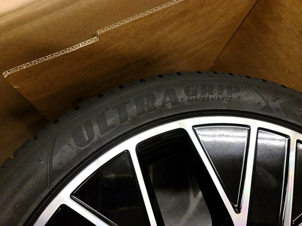 Porsche Taycan Ready for winter 1600792067266