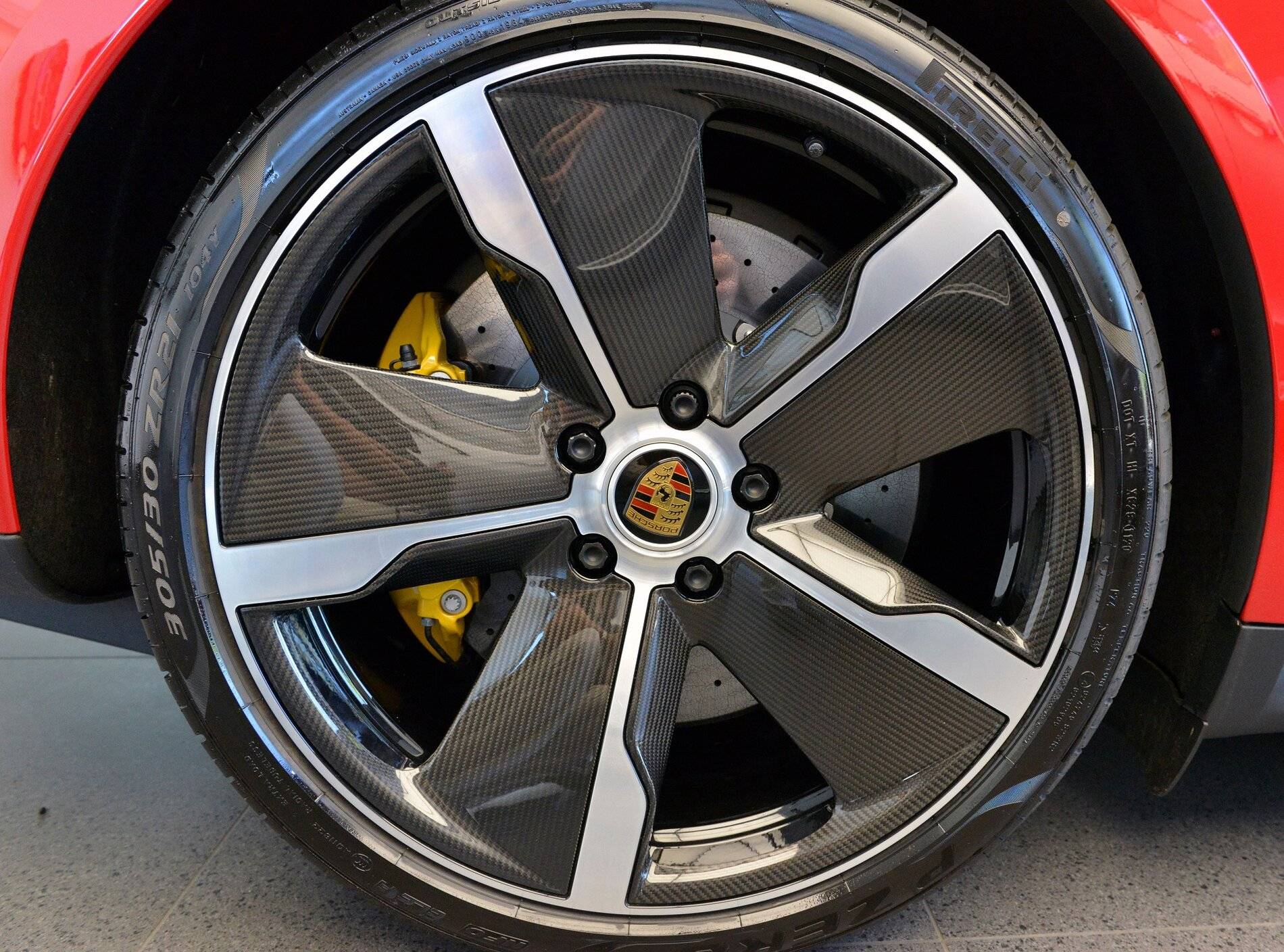 Porsche Taycan Feedback on carbon wing mirrors (+ wheels)? 1601217031917