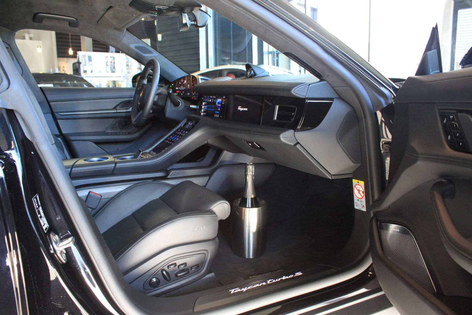 Porsche Taycan A Tale of Two Taycans 1458BADE-FE31-4364-A6A0-89ECF88F04E7