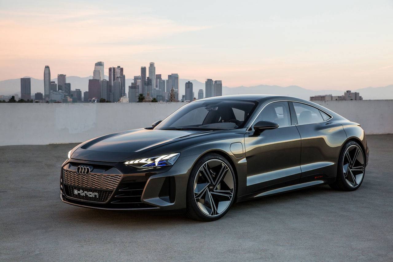 Porsche Taycan Poor mans Taycan 2WD coming when? 4B6428D7-EAB9-492A-AFDF-7FC93BBB6CEF
