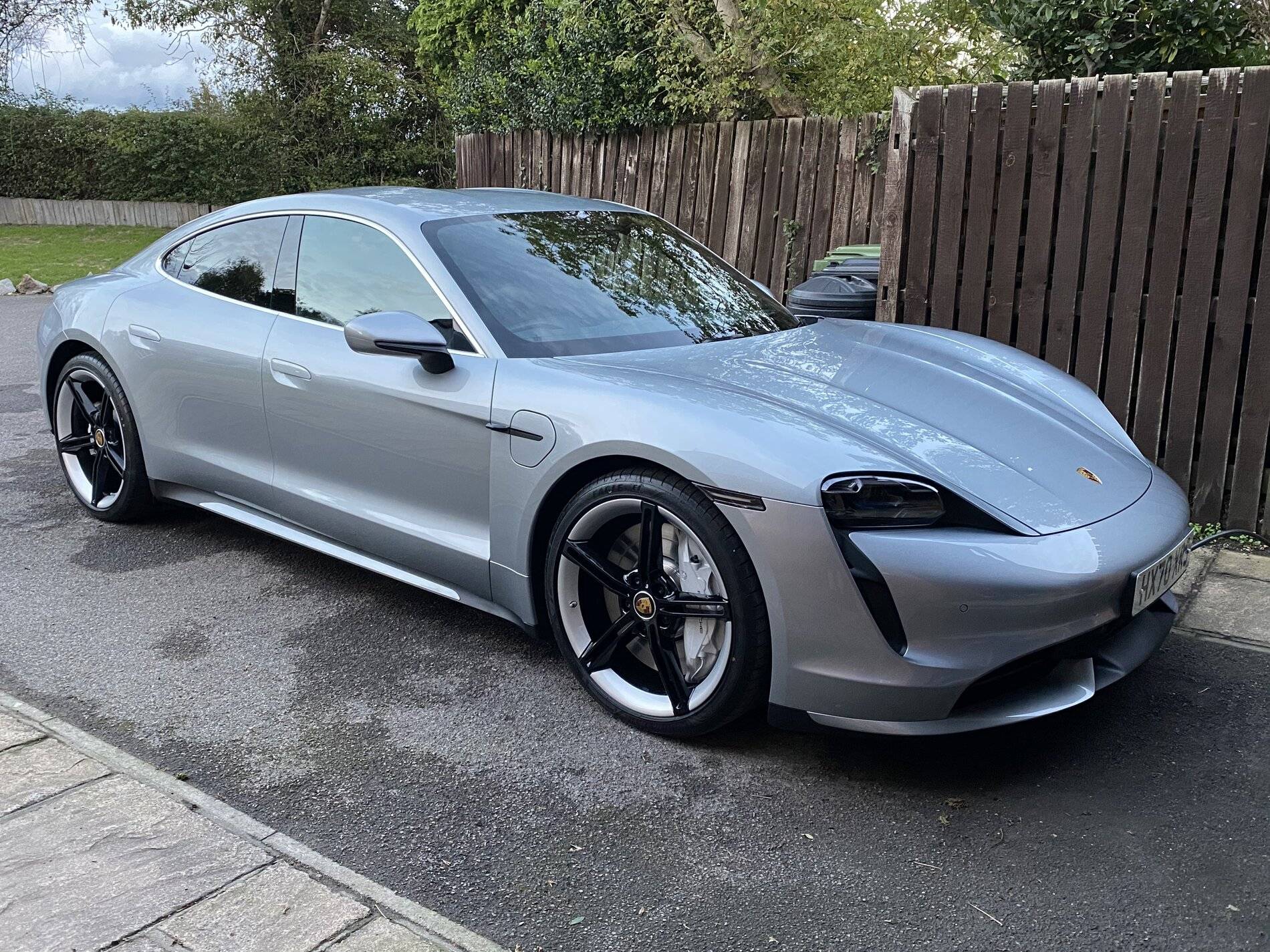 Porsche Taycan U.K. Owner and delivery date list F1BCFBD3-A7EE-4BFF-8A1A-727C839F2B37