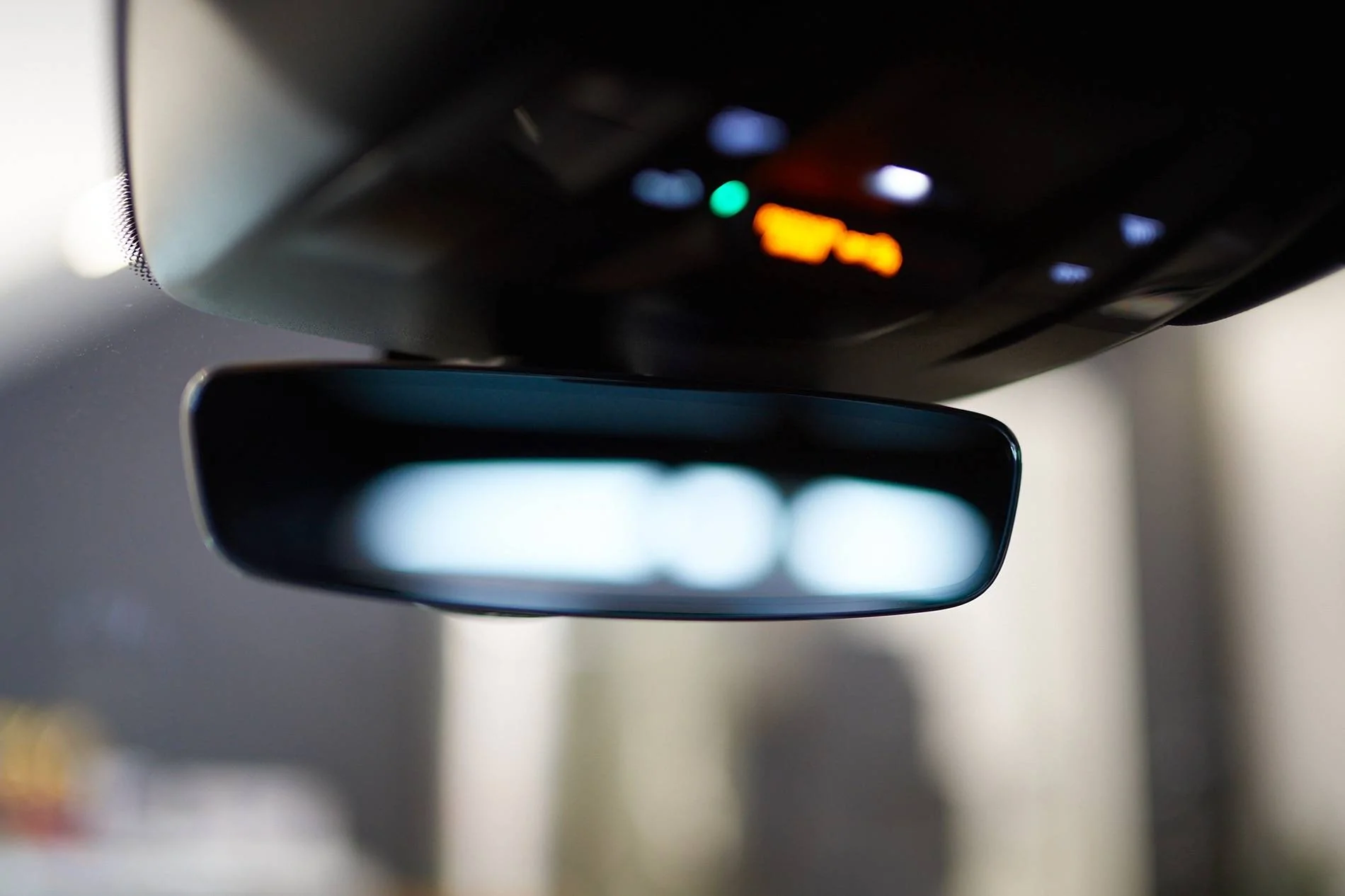 Porsche Taycan Blackvue DR900X dashcam+ battery B124X installation DSC02334