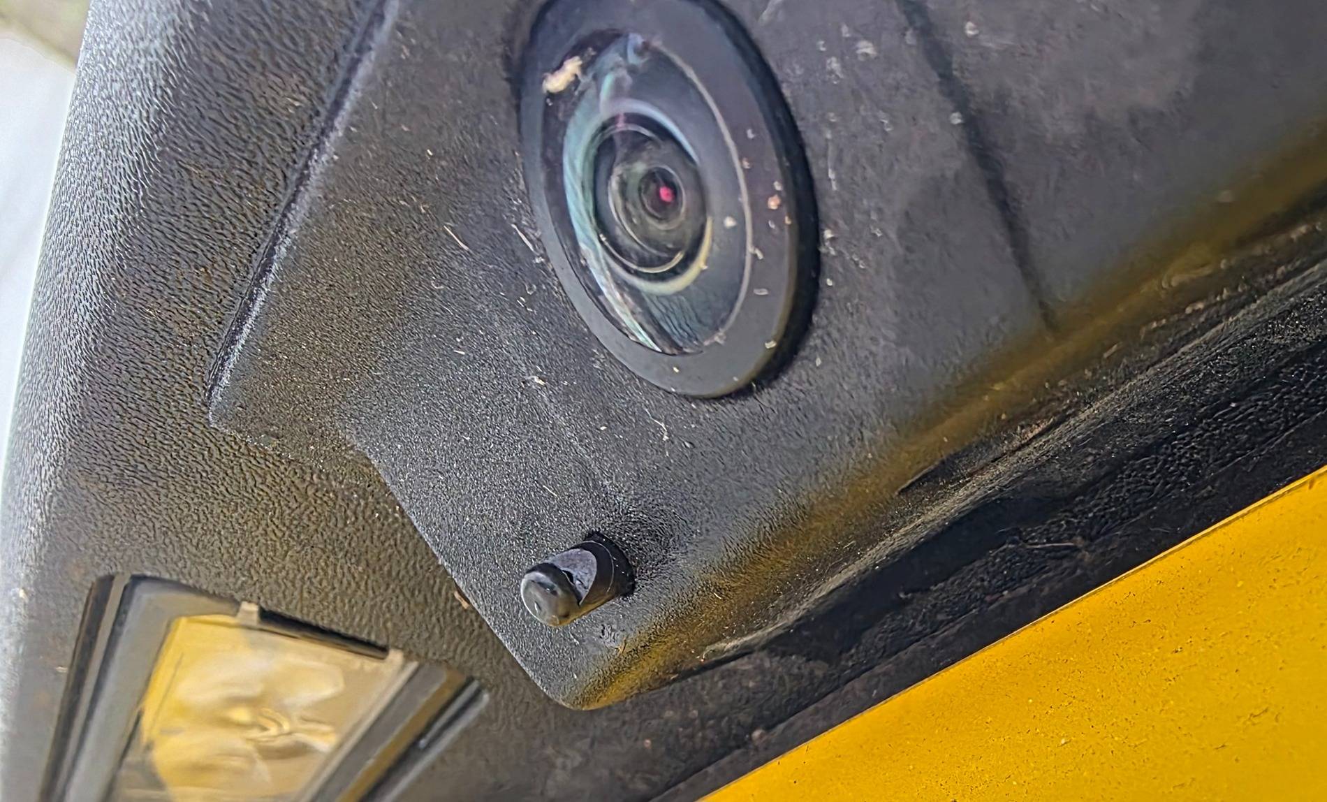 Porsche Taycan Rear camera washer misses the target 20250605_164159