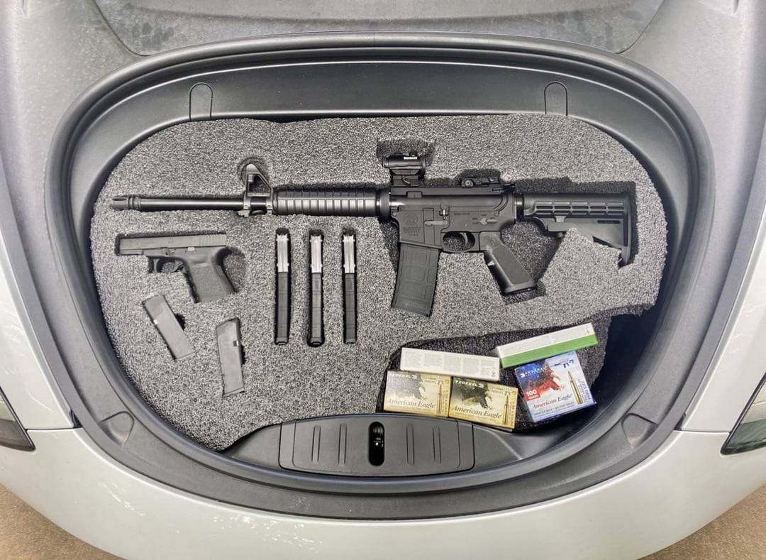 Porsche Taycan Odd Question: Does a Glock 19 (or similarly sized gun) fit inside the Taycan glove box? 8blh3s2eber81