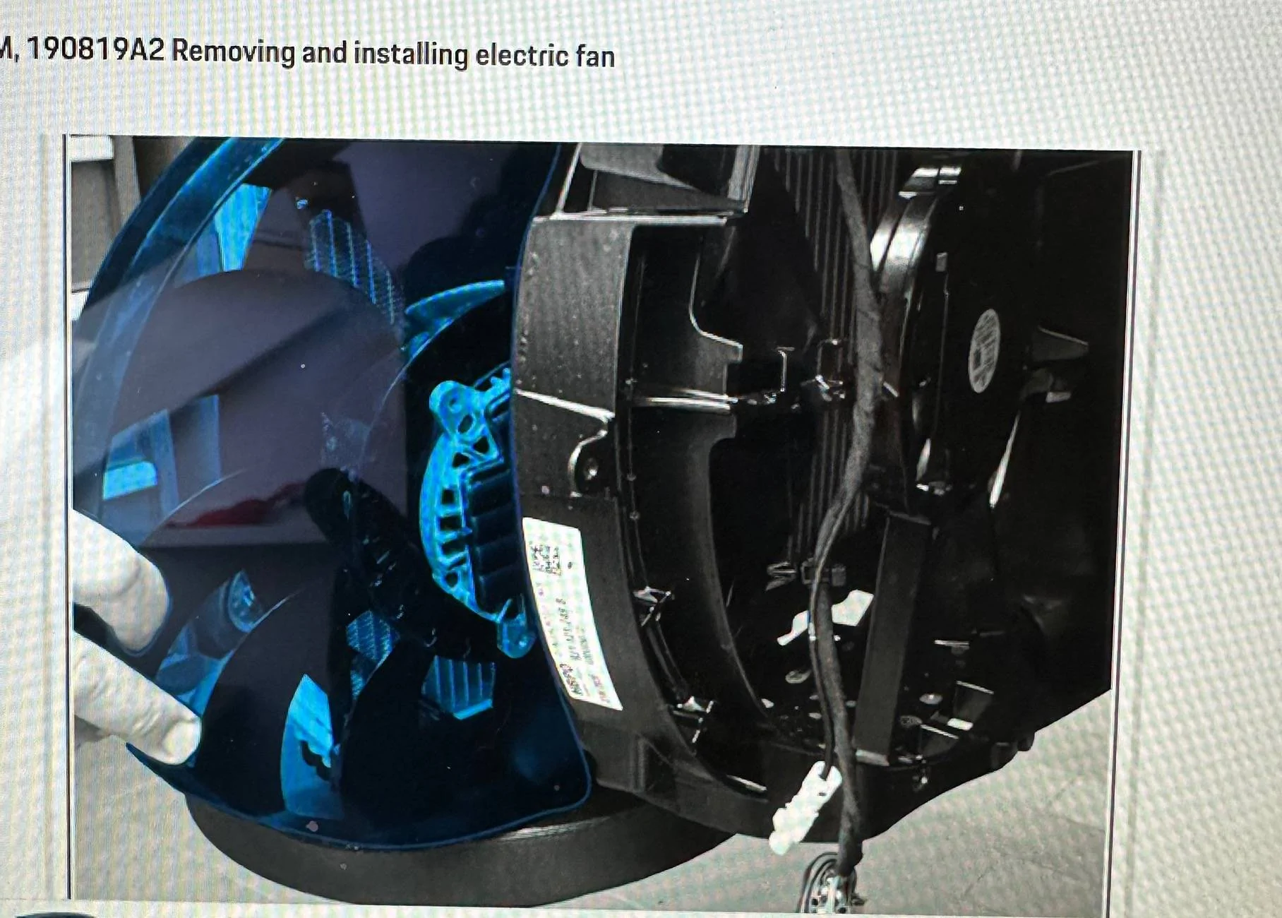 Porsche Taycan Unblock the fans on both radiators on right and left IMG_0187