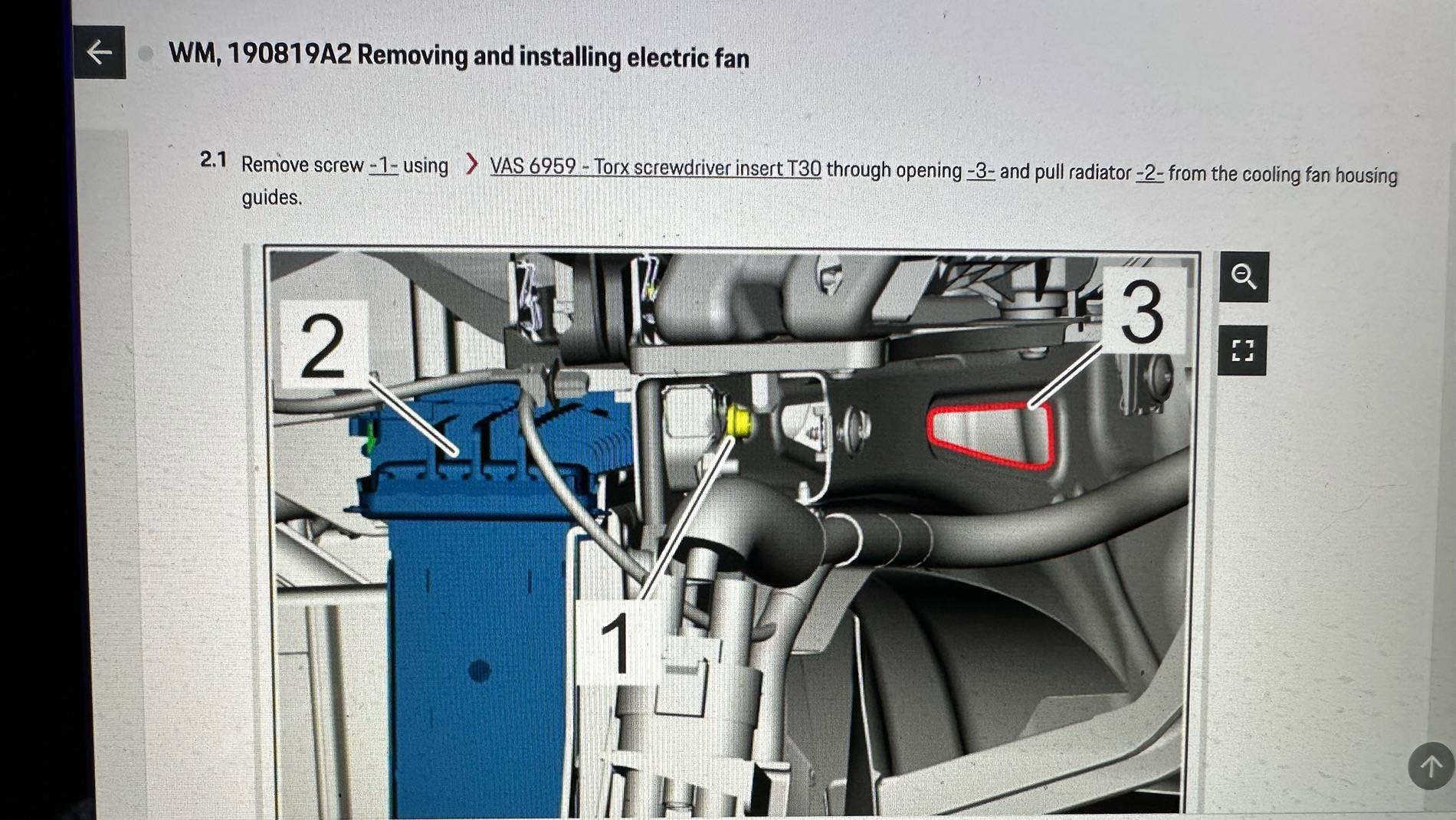 Porsche Taycan Unblock the fans on both radiators on right and left IMG_0247