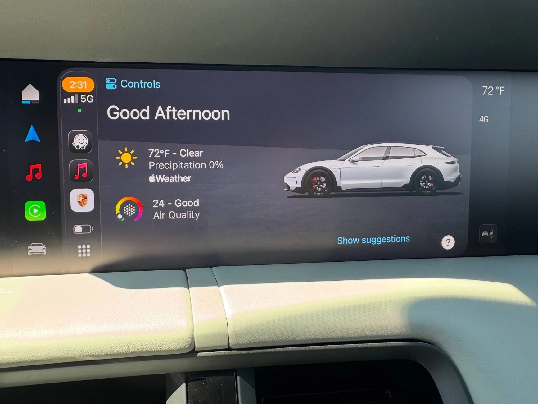 Porsche Taycan Apple CarPlay with iOS 26 Beta IMG_3536