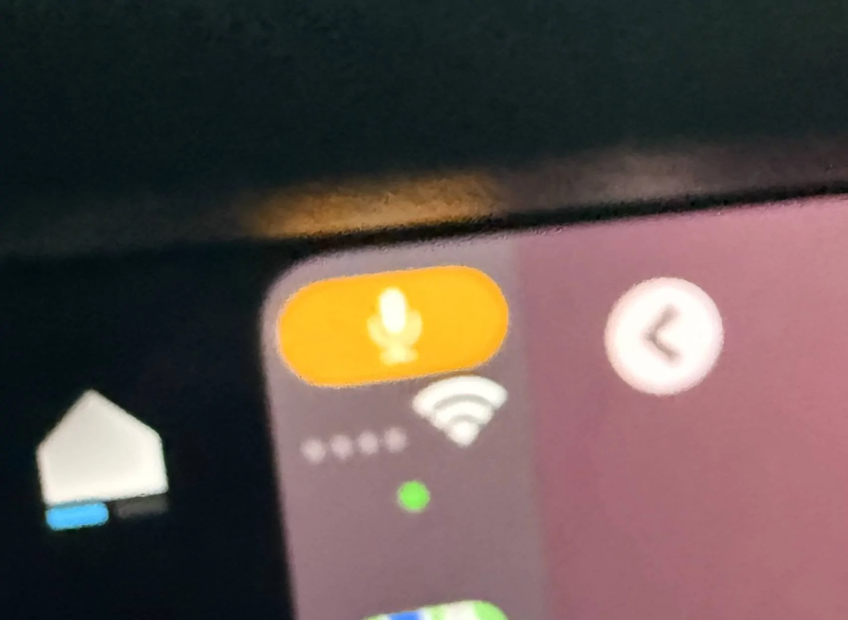 Porsche Taycan Cell-signal boost in 2025 Taycan? IMG_1421