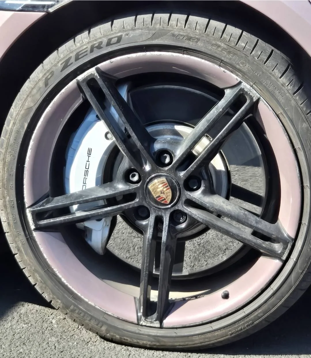 Porsche Taycan Scraped my wheel…can this be fixed? Screenshot_20250629_001744_Gallery
