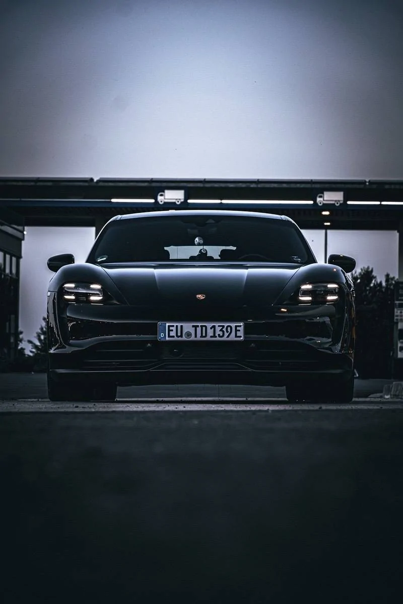 Porsche Taycan Members Say Hello Here! Foto 30.05.25, 21 22 23