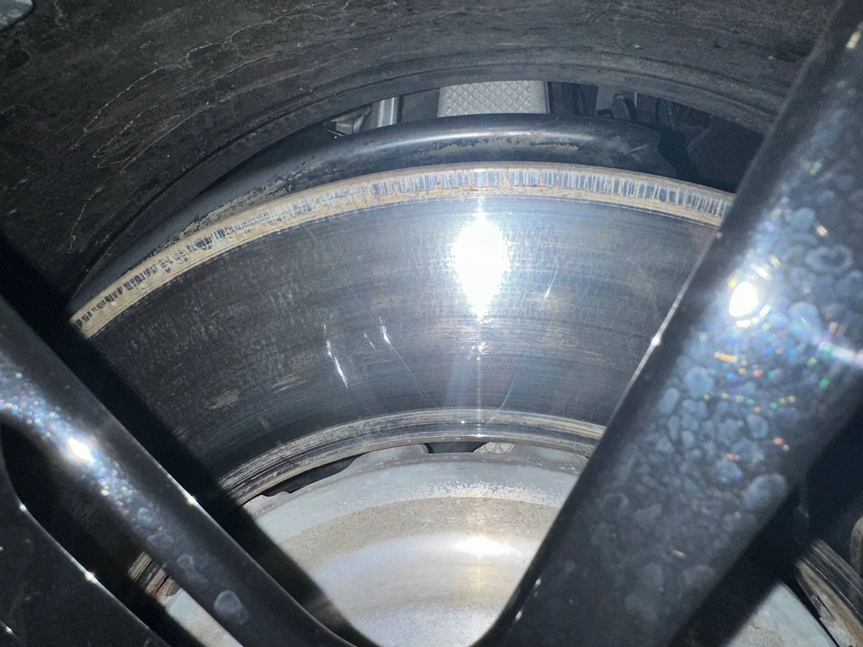 Porsche Taycan Brake disc outer circumference rusting IMG_9770