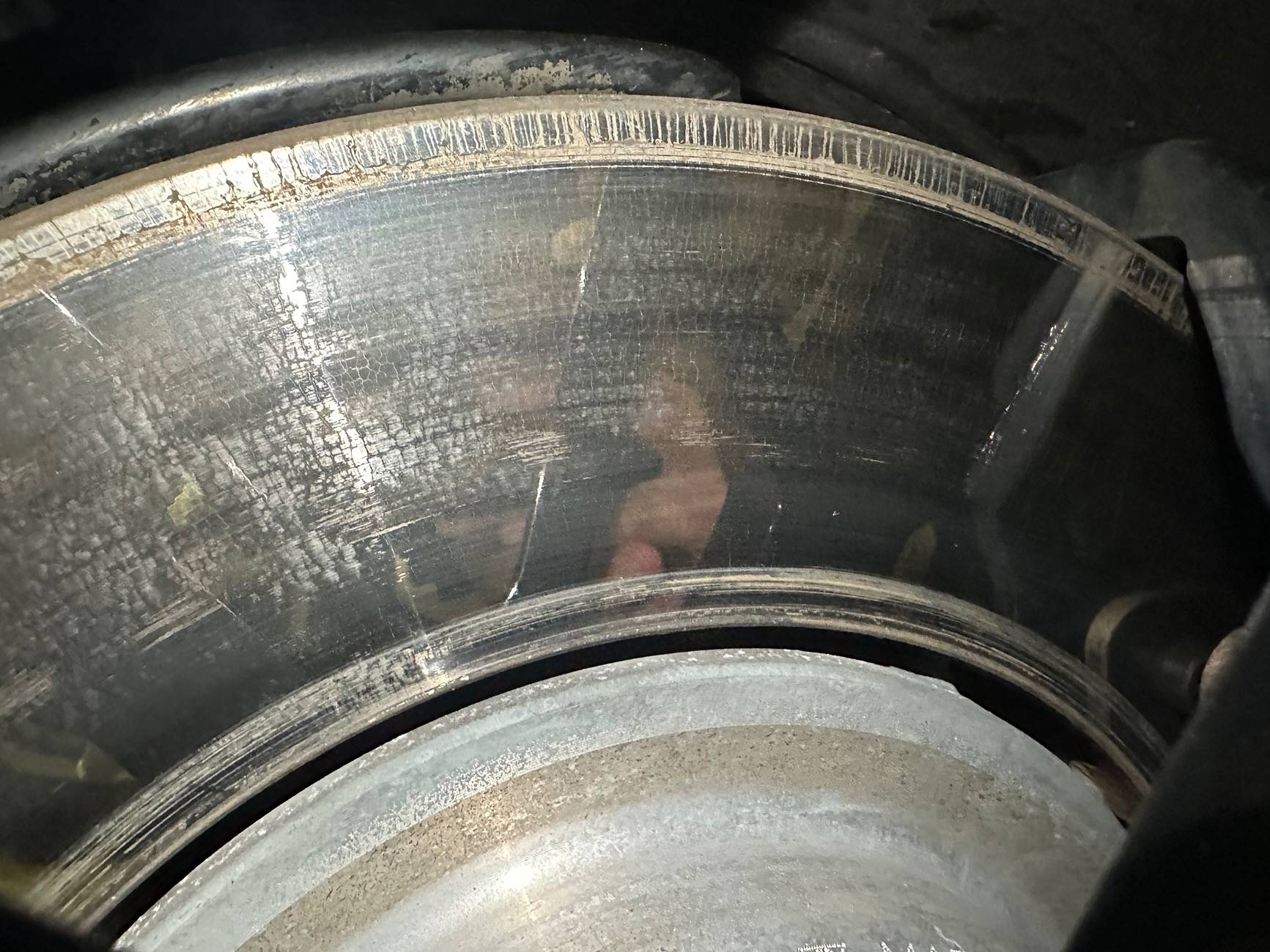 Porsche Taycan Brake disc outer circumference rusting IMG_9772