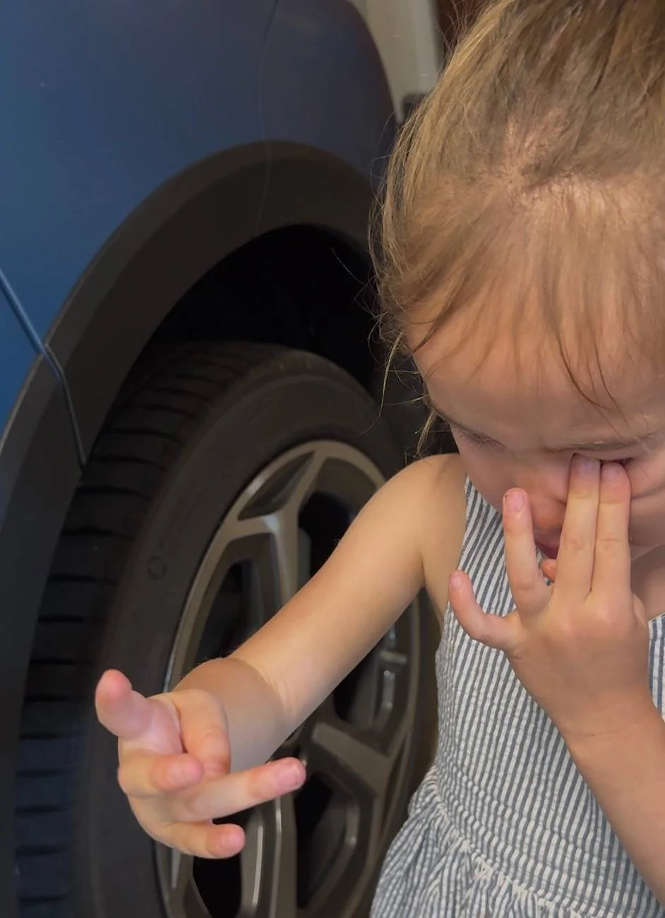 Porsche Taycan Finger almost got crushed by the door handle Screenshot 2025-07-09 at 9.30.58 AM