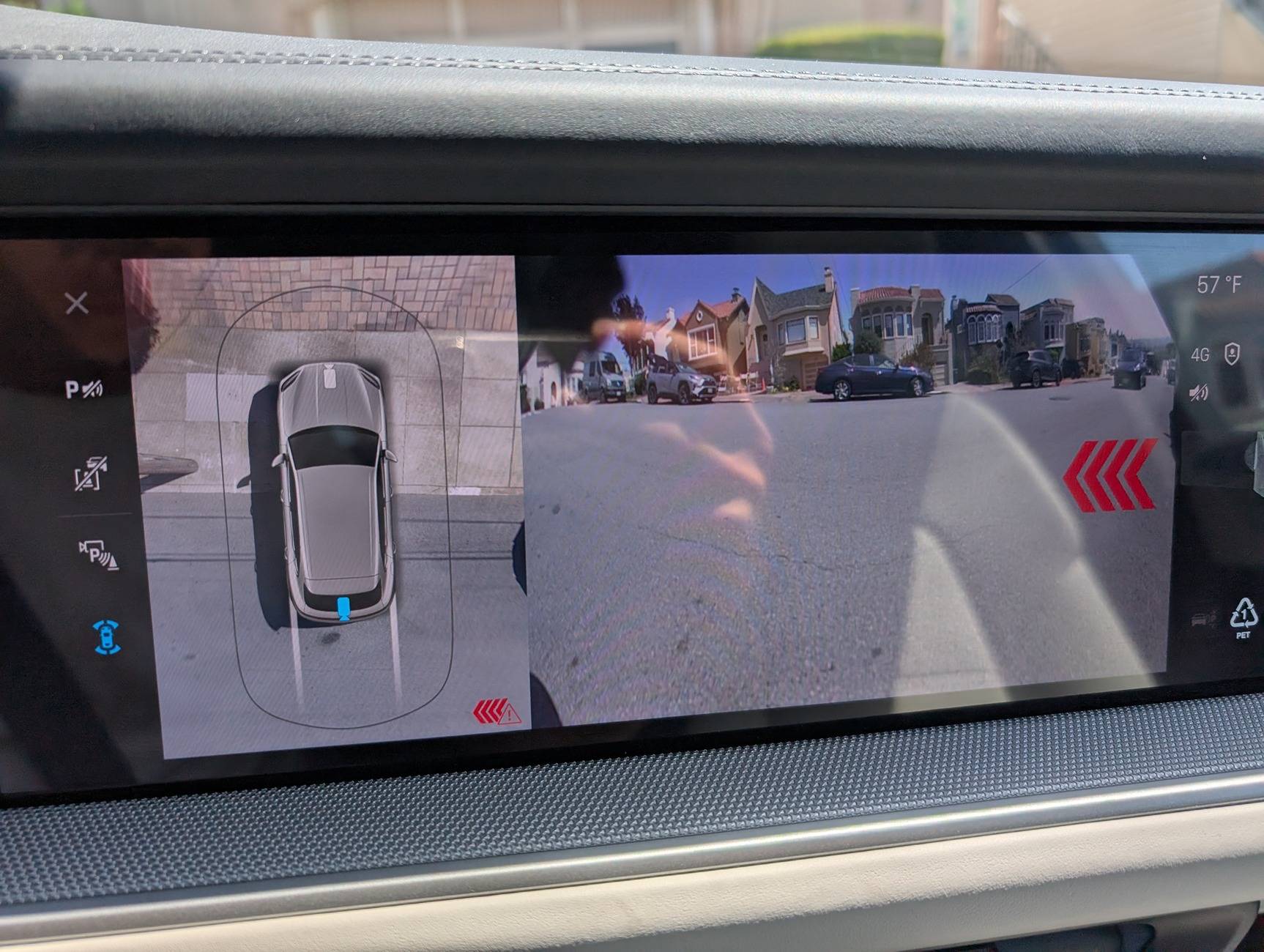 Porsche Taycan Surround View with Active Parking Support PXL_20250412_191815484