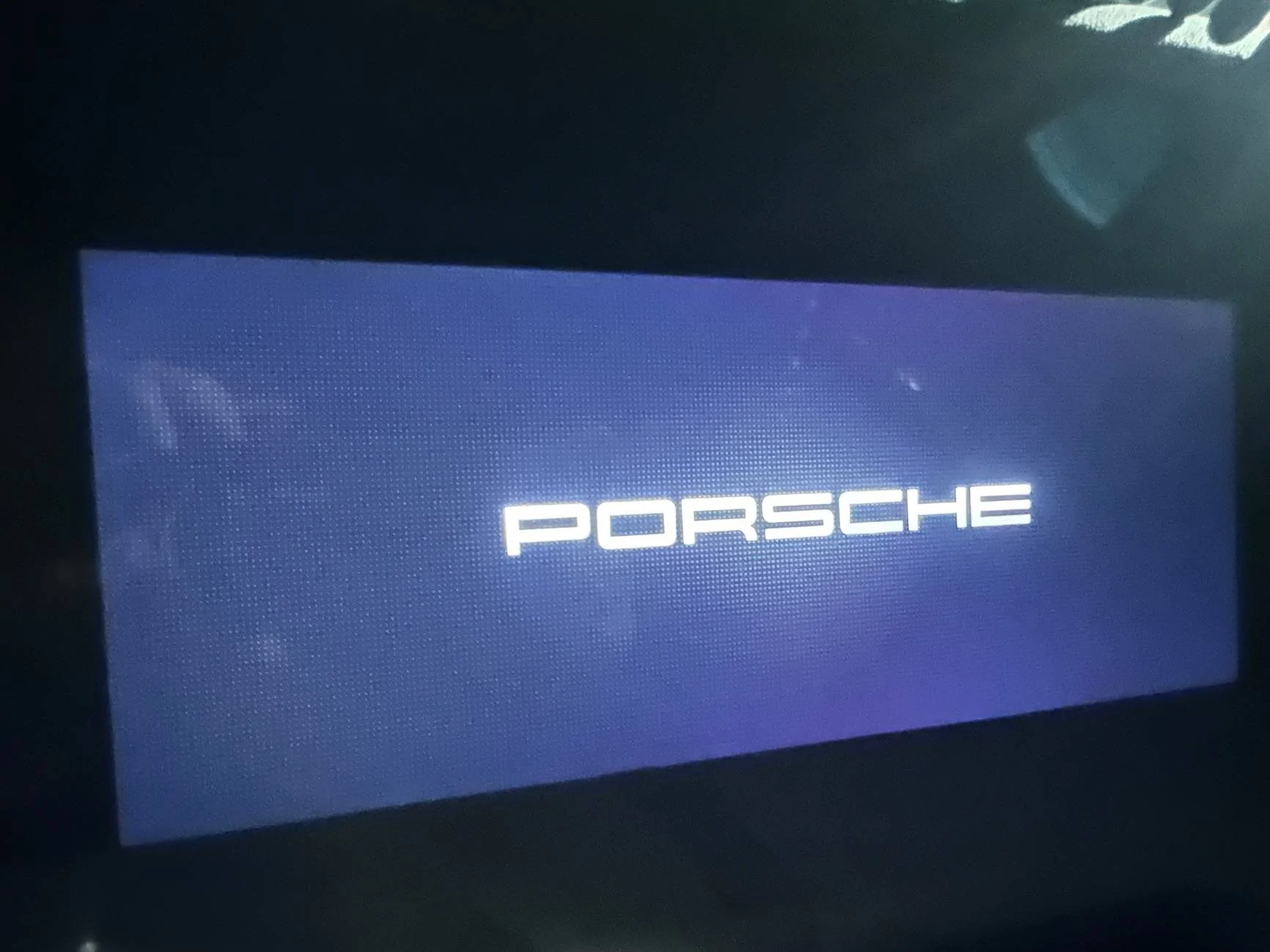 Porsche Taycan Reset PCM ? IMG_7635