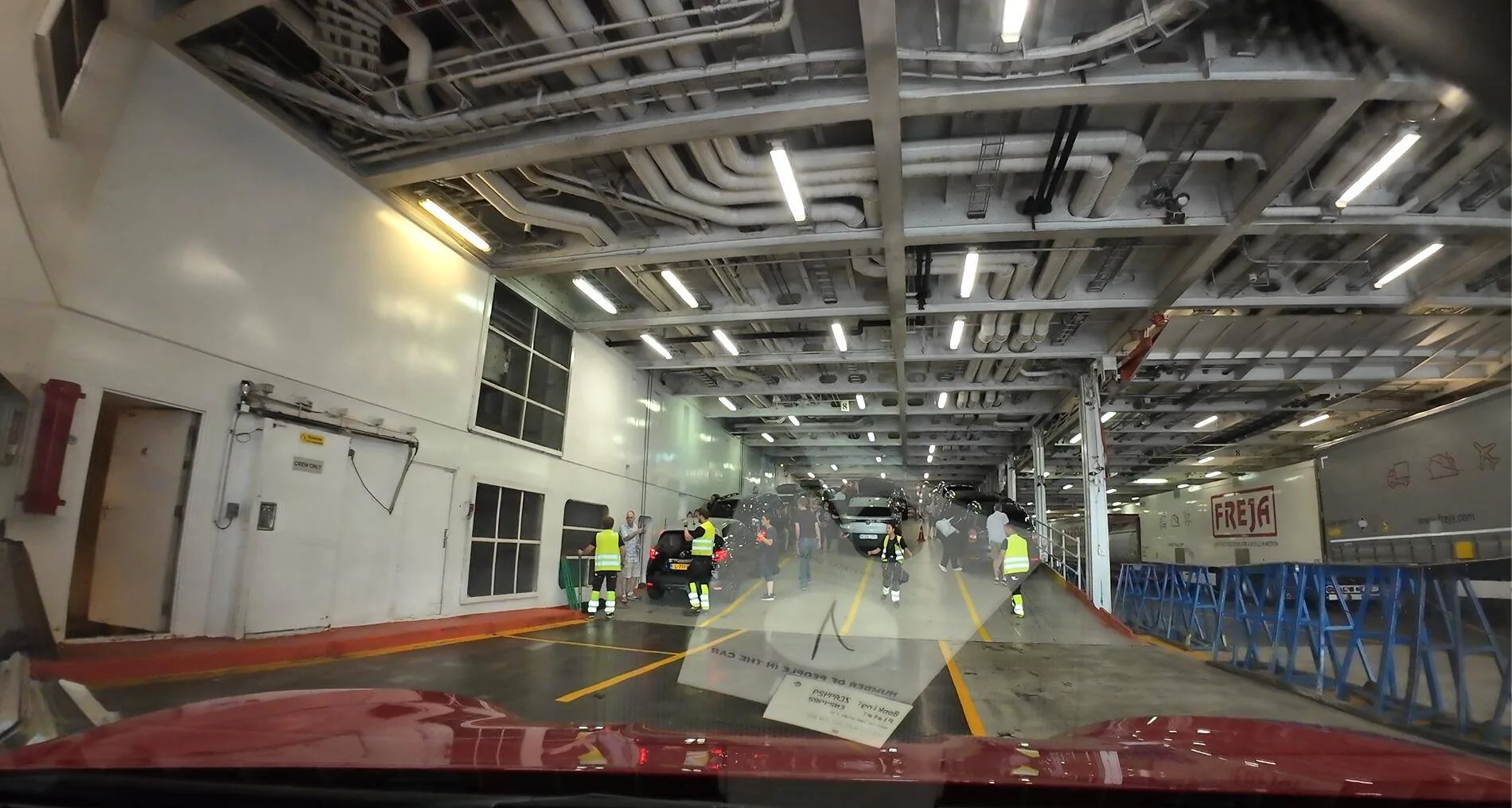 Porsche Taycan Porsche Drive - Alpine passes ferry