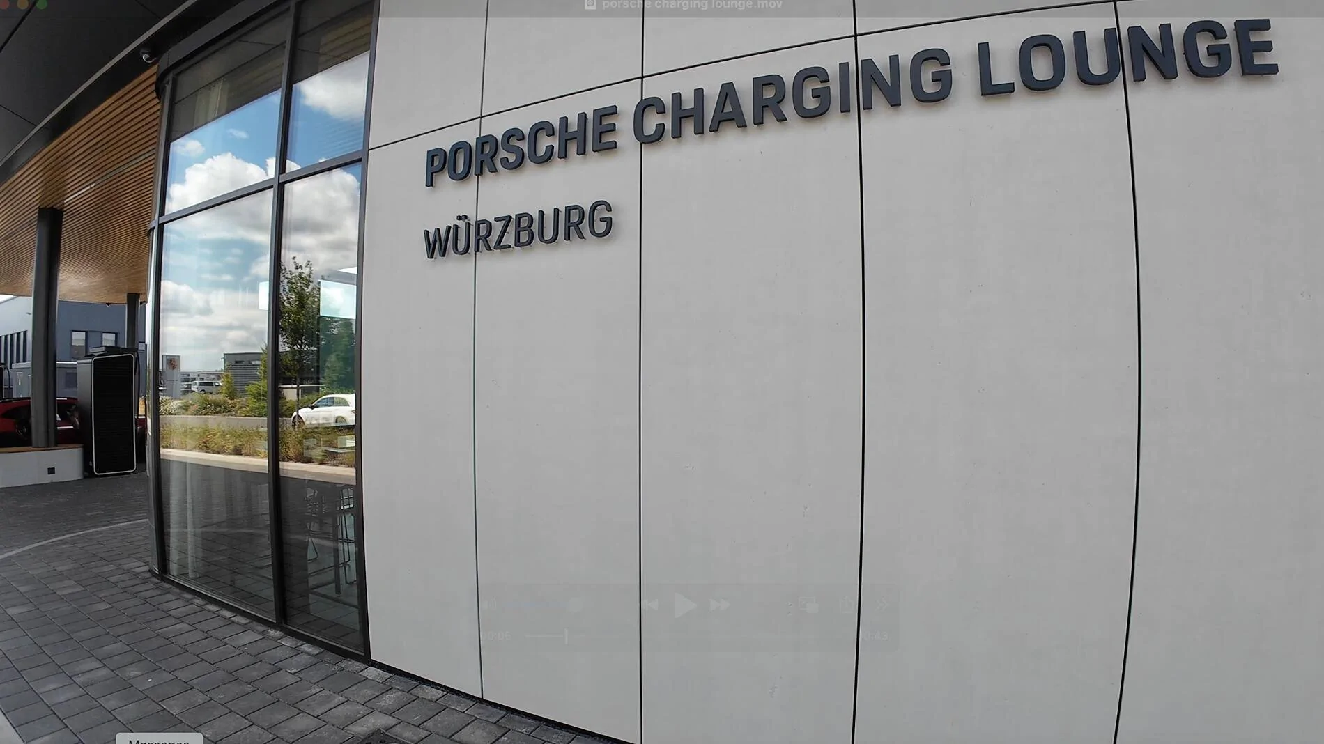 Porsche Taycan Porsche Drive - Alpine passes porsche loung