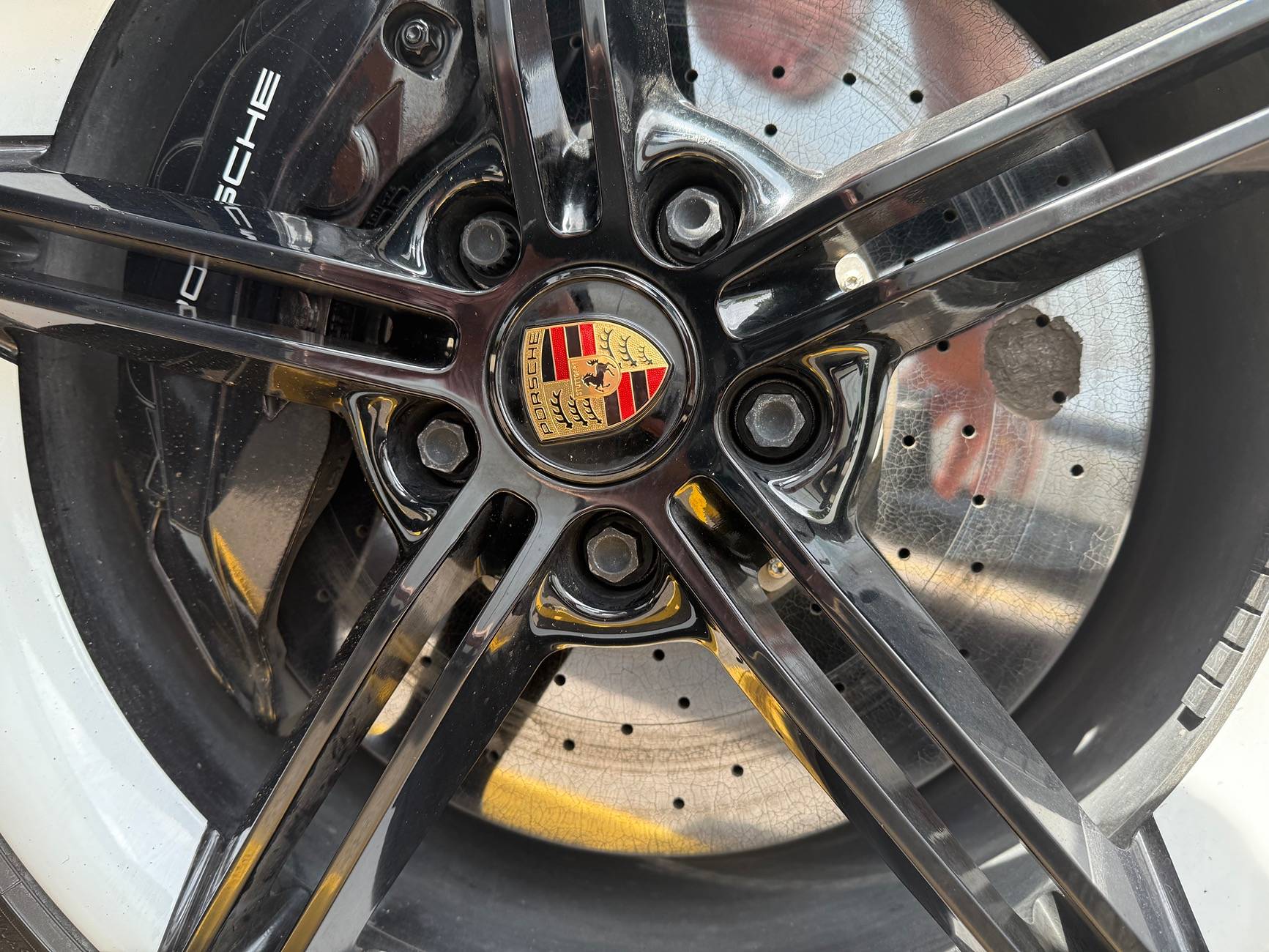 Porsche Taycan Brake rotor damage and replacement IMG_4238