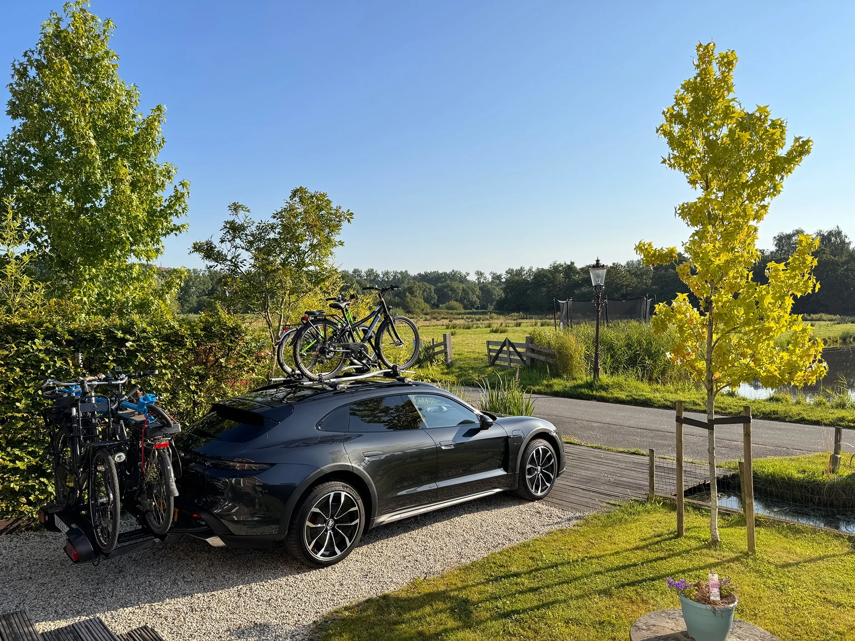 Porsche Taycan Taycan Cross Turismo Bicycle Rack Install - DIY Video IMG_5684