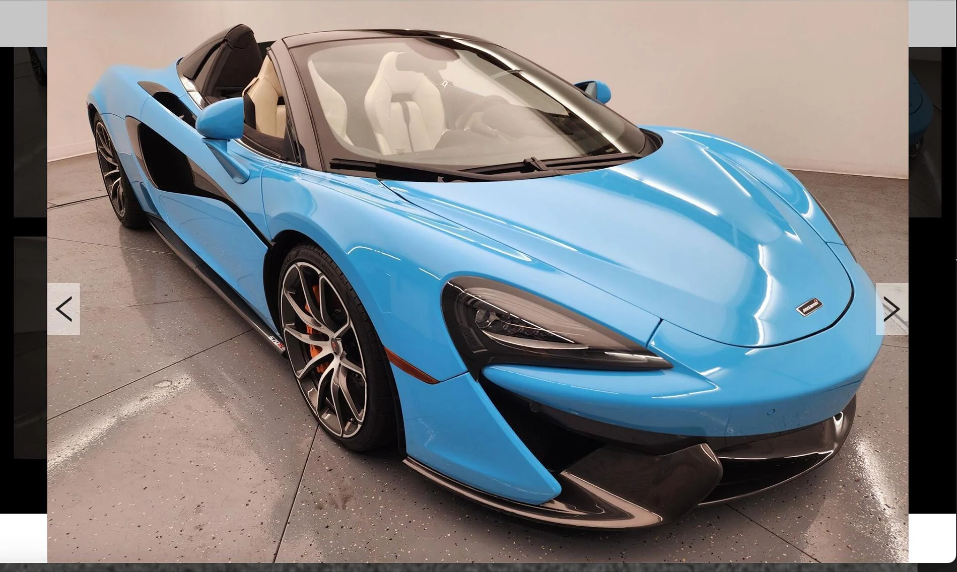 Porsche Taycan Ciao '22 Taycan, hello '18 McLaren McLaren_Newp_Bch